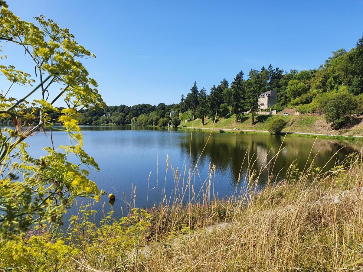 Ferienwohnung Les Forges Du Lou Jugon-les-Lacs Exterior foto